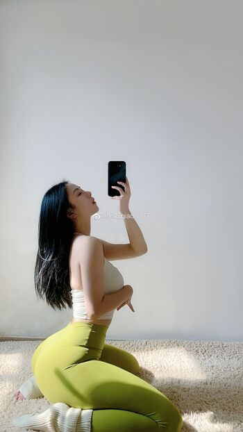 Full leaked Qiaoniutt qiaoniu qiaoniutt qiaoniu page private onlyfans photo