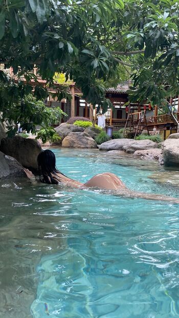 Full leaked Qiaoniutt qiaoniu qiaoniutt qiaoniu page private onlyfans photo