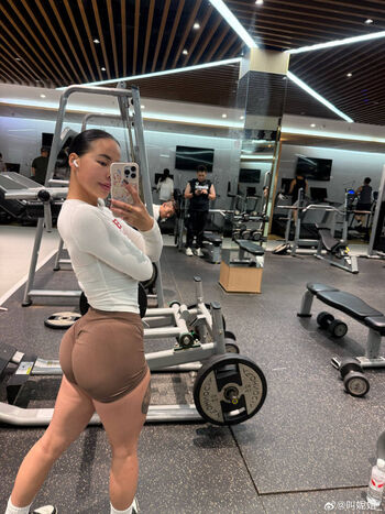 Full leaked Qisevenmonth private onlyfans photo