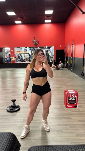 Full leaked Quadmommi private onlyfans photo