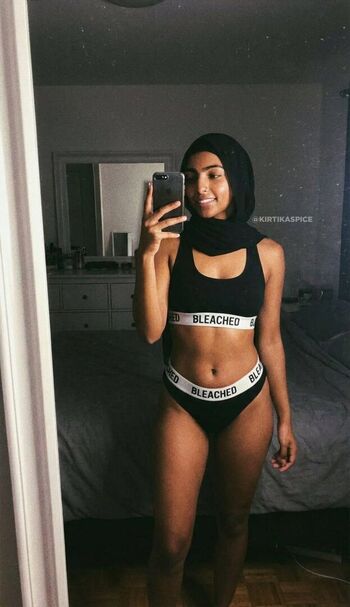 Full leaked Queen hearts girls private onlyfans photo