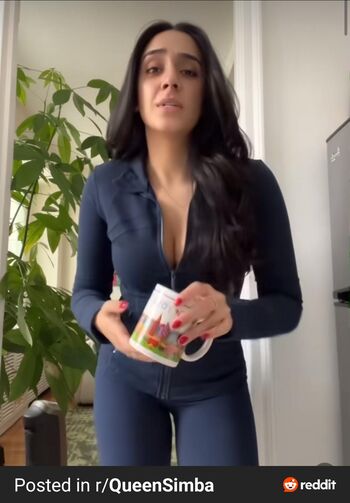 Full leaked Queen simba page private onlyfans photo