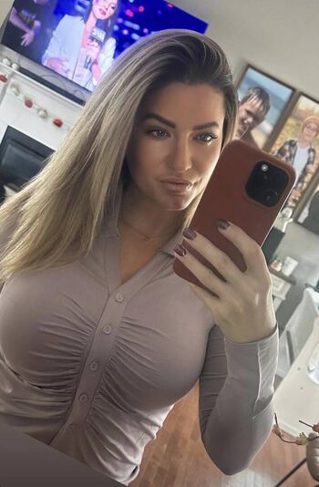 Full leaked Queenofnurgle private onlyfans photo