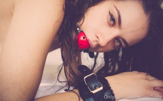 Full leaked Quinn finite  page private onlyfans photo