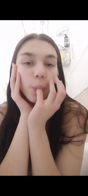 &Quot;Quem É Essa&Quot; Pesquise Nomes Aqui.