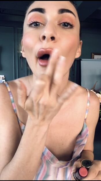 Full leaked Qveen herby rapper amy noonan private onlyfans photo