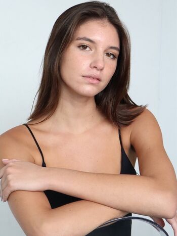 Rachelle Van Waardhuizen