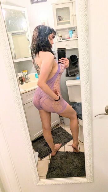 Full leaked Raenarchy private onlyfans photo