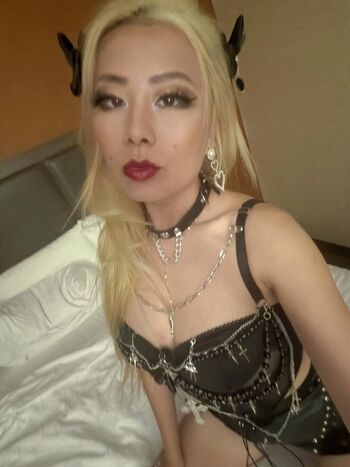 Full leaked Raina huang private onlyfans photo