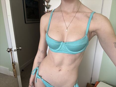 Full leaked Raishavip page private onlyfans photo