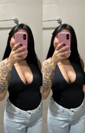 Full leaked Raissa dm private onlyfans photo