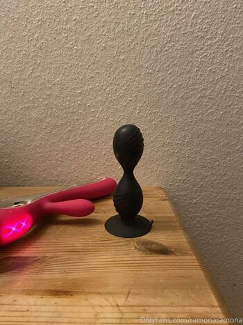 Full leaked Ramona rox page private onlyfans photo