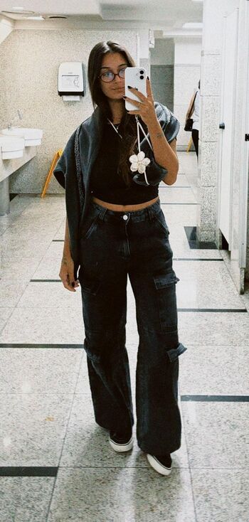 Full leaked Raphaela private onlyfans photo