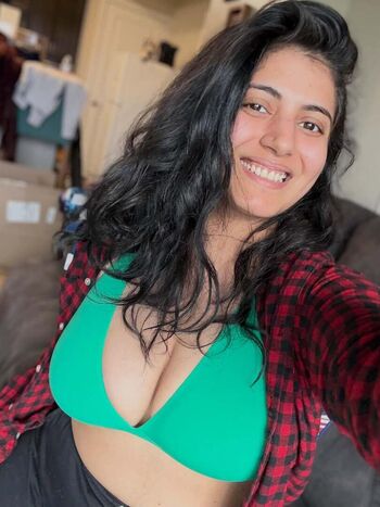 Full leaked Rashmi van private onlyfans photo