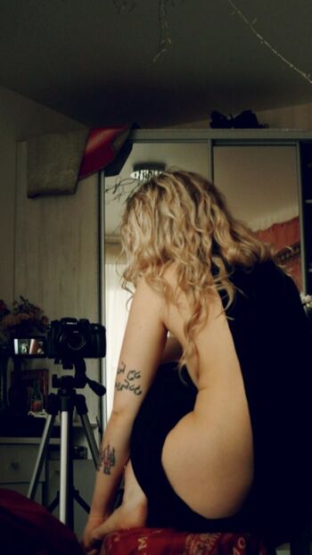 Full leaked Ratisuraja page private onlyfans photo