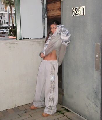 Full leaked Rayna v page private onlyfans photo