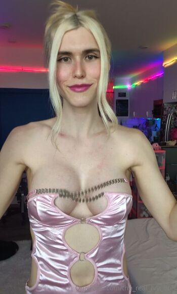 Full leaked Real ivy doll private onlyfans photo