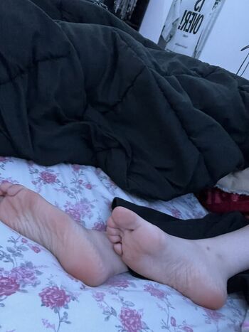 Full leaked Redroomromance private onlyfans photo