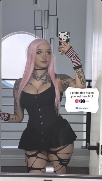 Full leaked Redroomromance private onlyfans photo