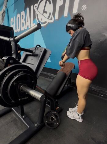 Full leaked Reenyfit page private onlyfans photo