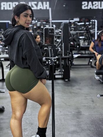 Full leaked Reenyfit page private onlyfans photo