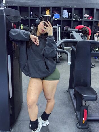 Full leaked Reenyfit page private onlyfans photo