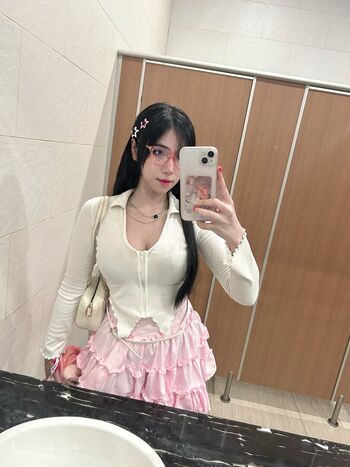 Full leaked Refeen private onlyfans photo