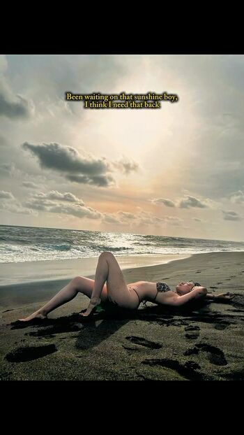 Full leaked Reiqi chua private onlyfans photo