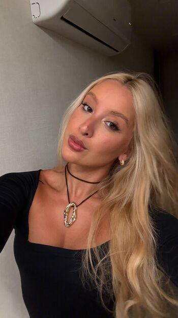 Full leaked Renata lima private onlyfans photo