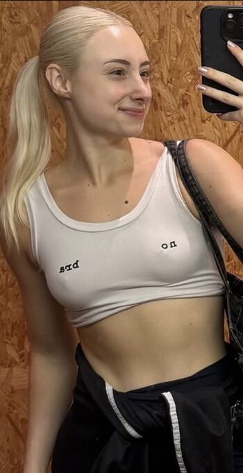 Full leaked Renata schneider page private onlyfans photo