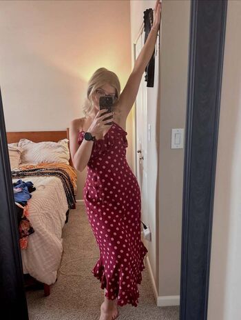 Full leaked Retro wannabe private onlyfans photo