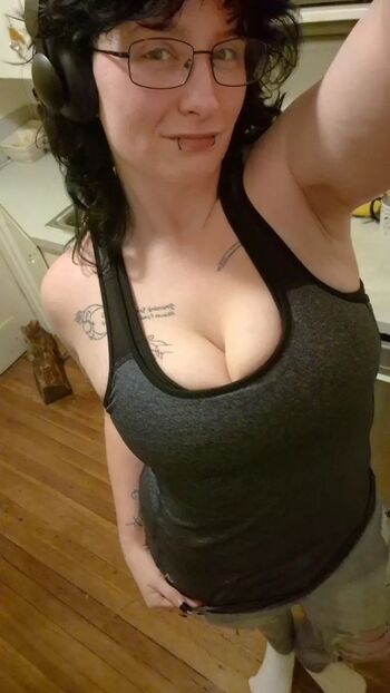 Full leaked Reyne madison private onlyfans photo