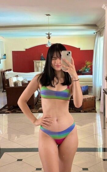 Full leaked Rhaychu private onlyfans photo