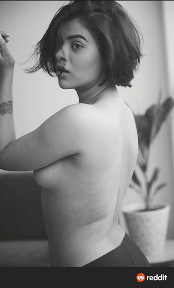 Full leaked Rhea insha private onlyfans photo