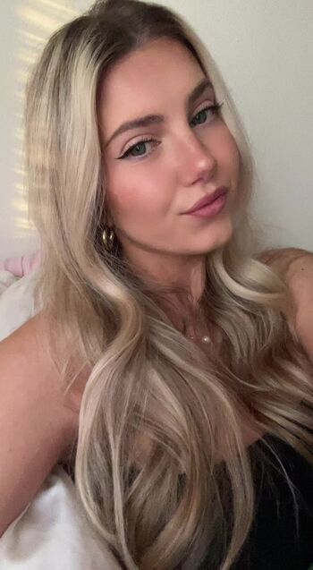 Full leaked Rianabailey page private onlyfans photo