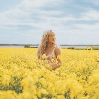 Full leaked Rianne downey private onlyfans photo