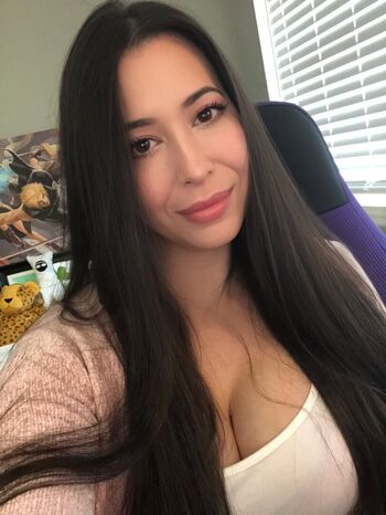 Full leaked Ridezeshoopuf private onlyfans photo