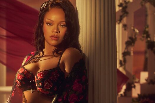 Full leaked Rihanna  page private onlyfans photo