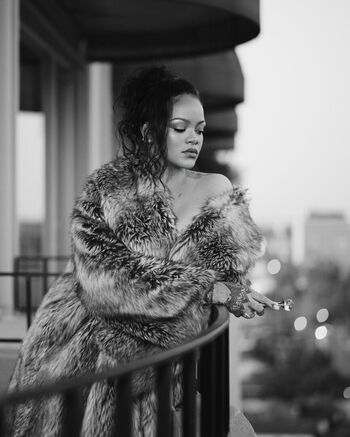 Full leaked Rihanna private onlyfans photo