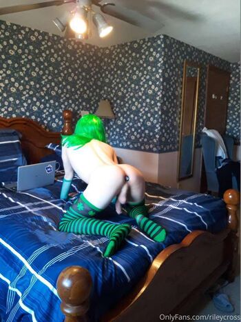 Full leaked Riley cross private onlyfans photo