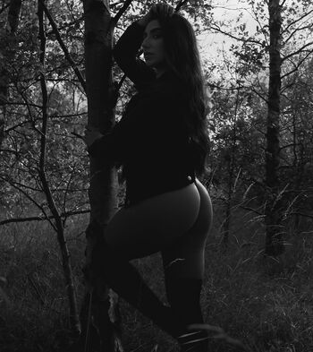 Full leaked Riminimiloro private onlyfans photo