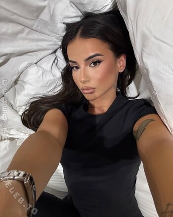 Full leaked Rina balaj private onlyfans photo