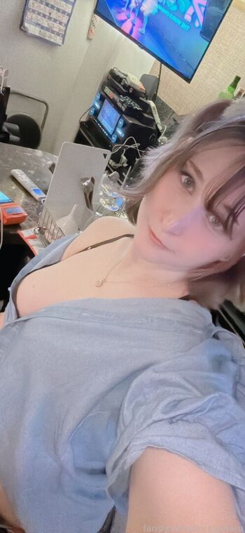 Full leaked Natitties/ private onlyfans photo