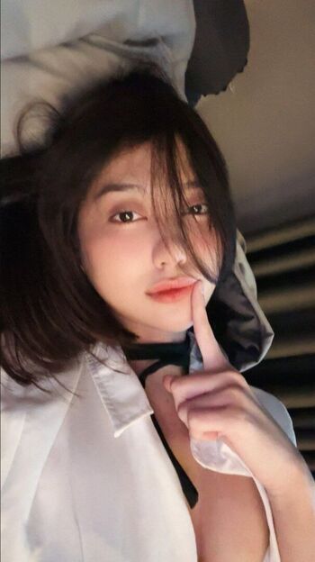 Full leaked Risaatjan page private onlyfans photo