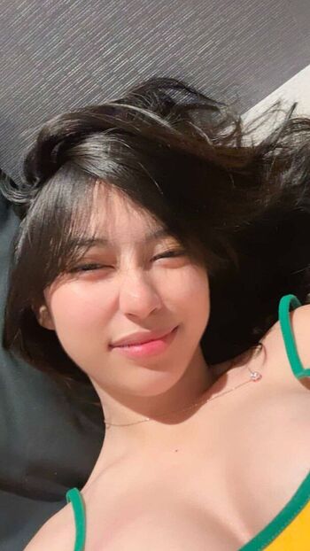 Full leaked Risaatjan page private onlyfans photo