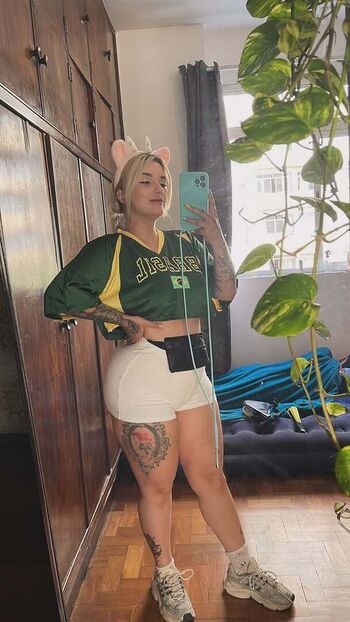 Full leaked Riyuuka private onlyfans photo