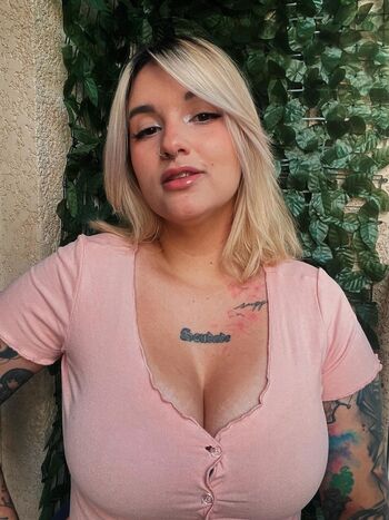 Full leaked Riyuuka page private onlyfans photo