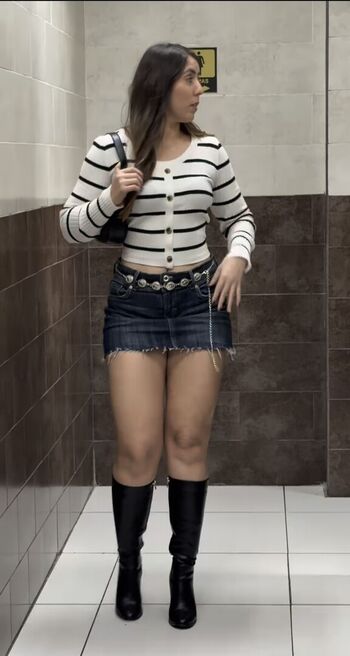 Full leaked Rodriguezjeidy private onlyfans photo