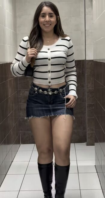 Full leaked Rodriguezjeidy private onlyfans photo