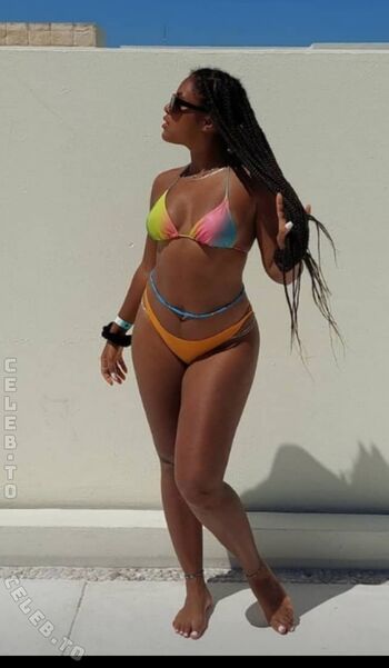 Full leaked Rolablades private onlyfans photo